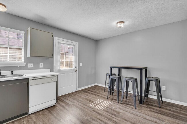 Building Photo - The Block Townhomes