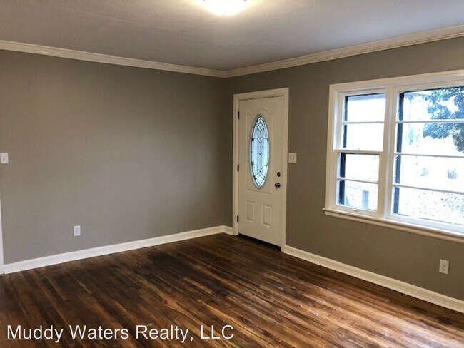 Building Photo - 3 br, 1 bath House - 1923 Briar Ridge