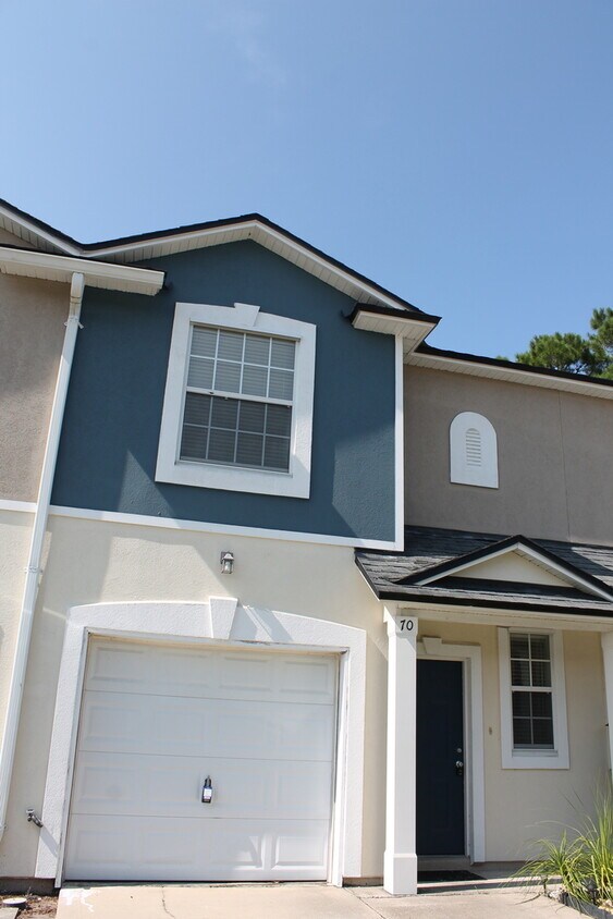 70 Moultrie Village Ln, St. Augustine, FL 32086 Townhome Rentals in