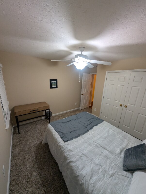 Foto del edificio - 1341 Bunker Ridge Ln