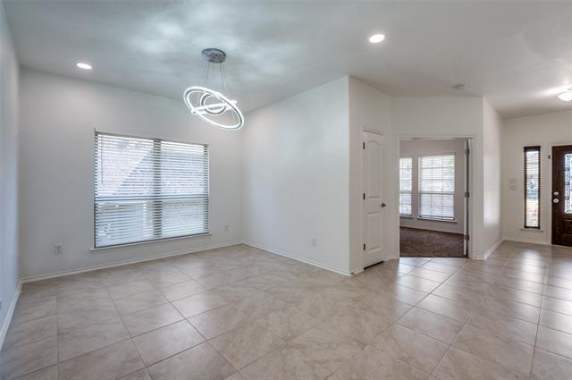 Foto del edificio - 112 Mount Olive Ave