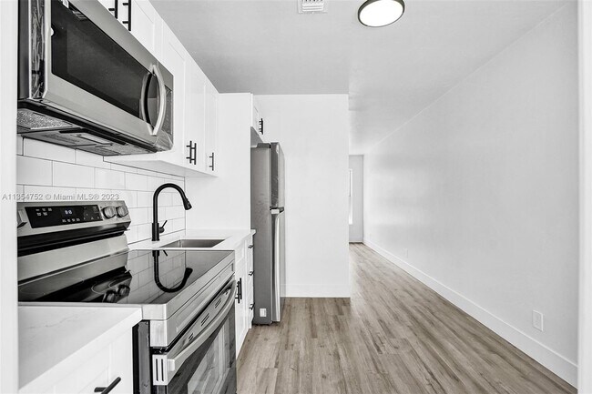 Foto del edificio - 1300 NE 2nd Ave