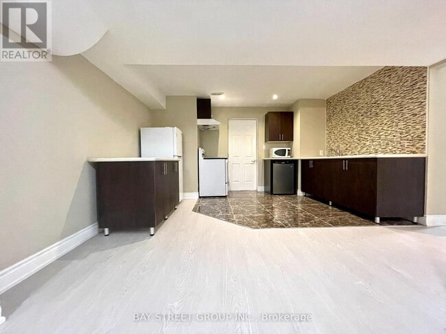 Building Photo - 491 Mavrinac Blvd
