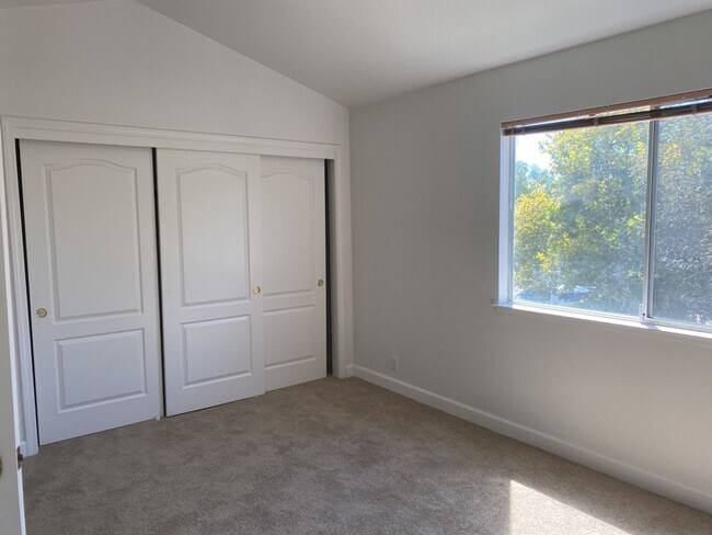 Foto del edificio - Great 2 bedroom 1.5 Bath condo