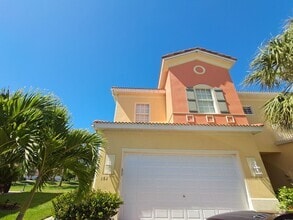 Building Photo - 16228 Via Solera Cir