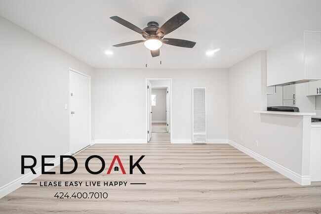 Foto del edificio - 821 N Wilcox Ave