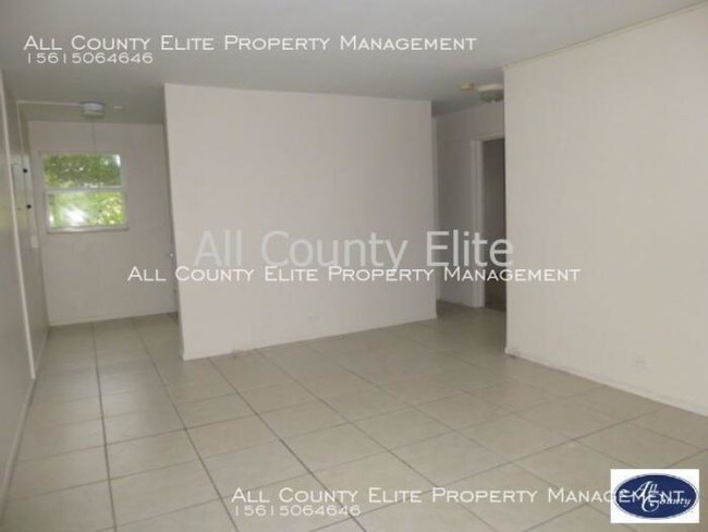 Building Photo - 2 bedroom in West Palm Beach FL 33407