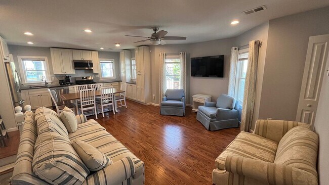 Foto del edificio - 32b Abbott Ave