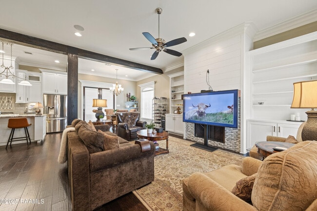 Foto del edificio - 311 Oats Dr