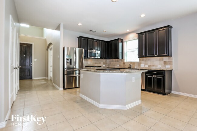 Foto del edificio - 3054 Tawakoni Canyon Ln