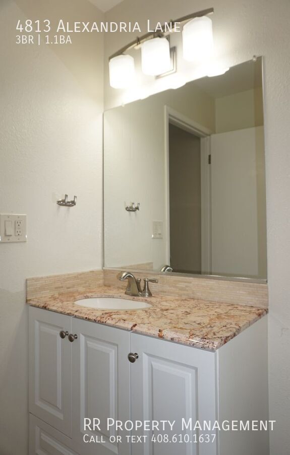 Building Photo - 4813 Alexandria Ln