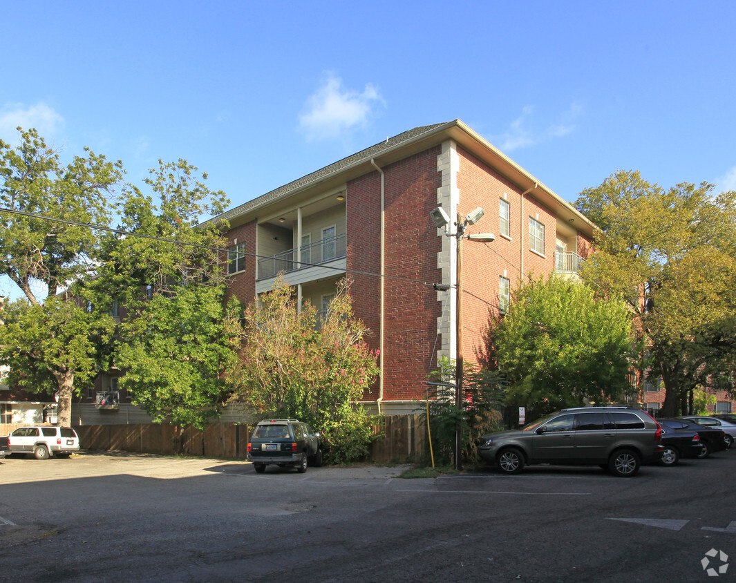 Building Photo - Park Place Apartments