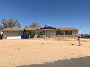 Building Photo - 20988 Little Beaver Rd