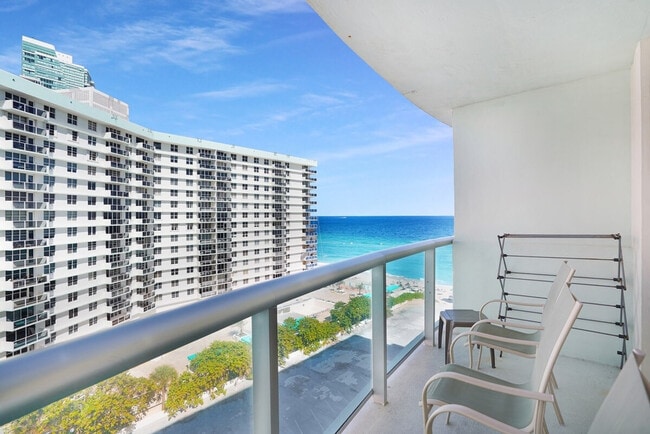 Building Photo - 3801 S Ocean Dr