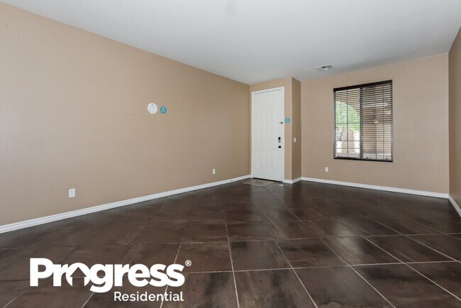 Building Photo - 4128 E Desert Sands Pl