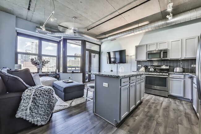 Foto del edificio - 849 N Franklin St