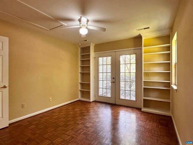 Building Photo - 1176 Rose Arbor Ct