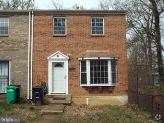 Building Photo - 5501 Rollins Ln