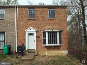 Building Photo - 5501 Rollins Ln