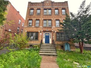 Building Photo - 88-90-90 Clark St