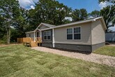 Foto principal - 202 Wild Flower Dr