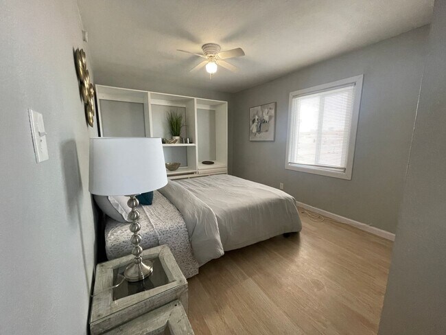 Foto del edificio - Furnished 3 bedroom