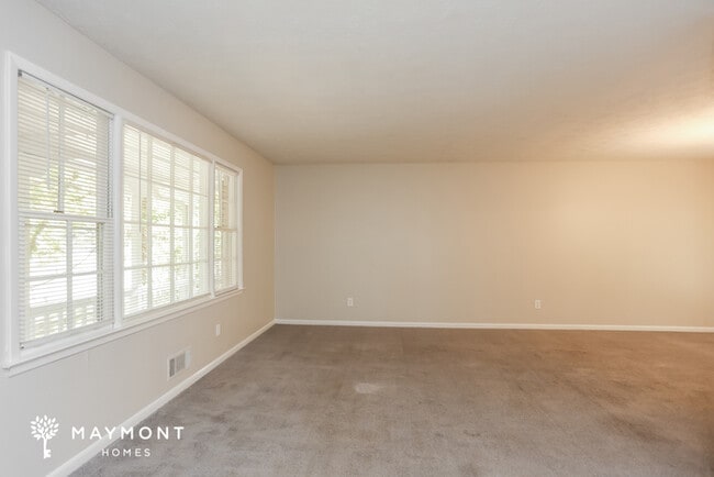 Building Photo - 3659 Satellite Blvd