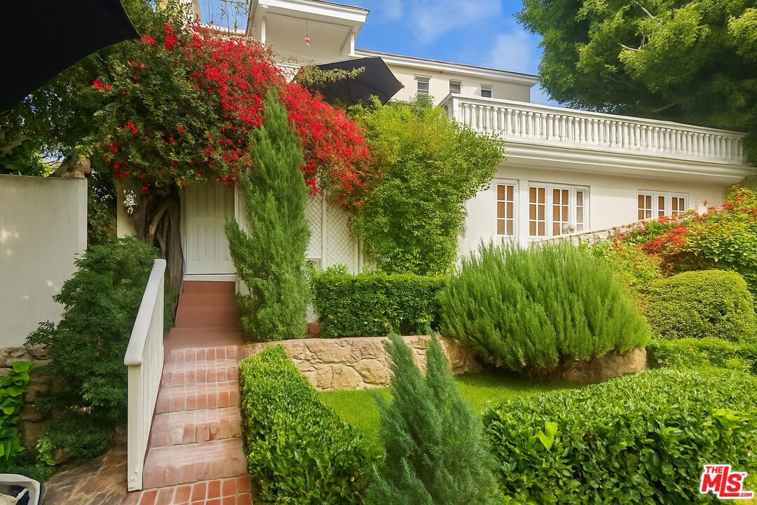 Primary Photo - 8296 Presson Pl