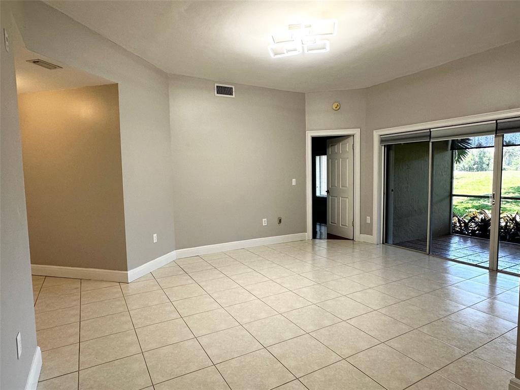 Foto principal - 16369 Malibu Dr