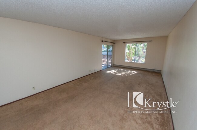 Building Photo - 1455 N Camino Alto