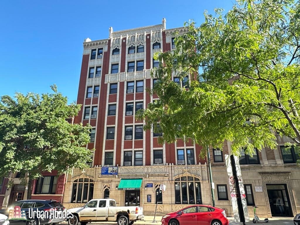 Foto principal - 501 W Belmont Ave