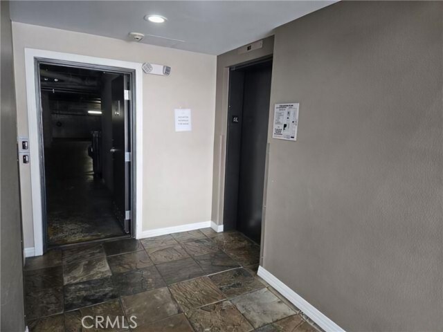 Foto del edificio - 7320 Hawthorn Ave