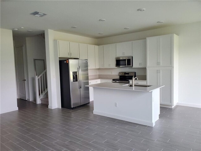 Building Photo - 4922 Navali Dr