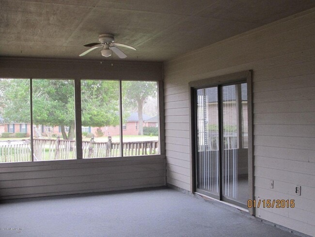 Building Photo - 11864 Coastal Ln W