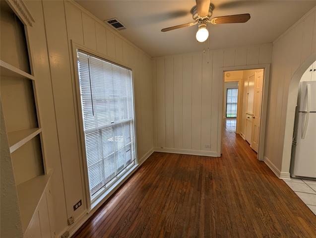 Building Photo - 5326 Longview St