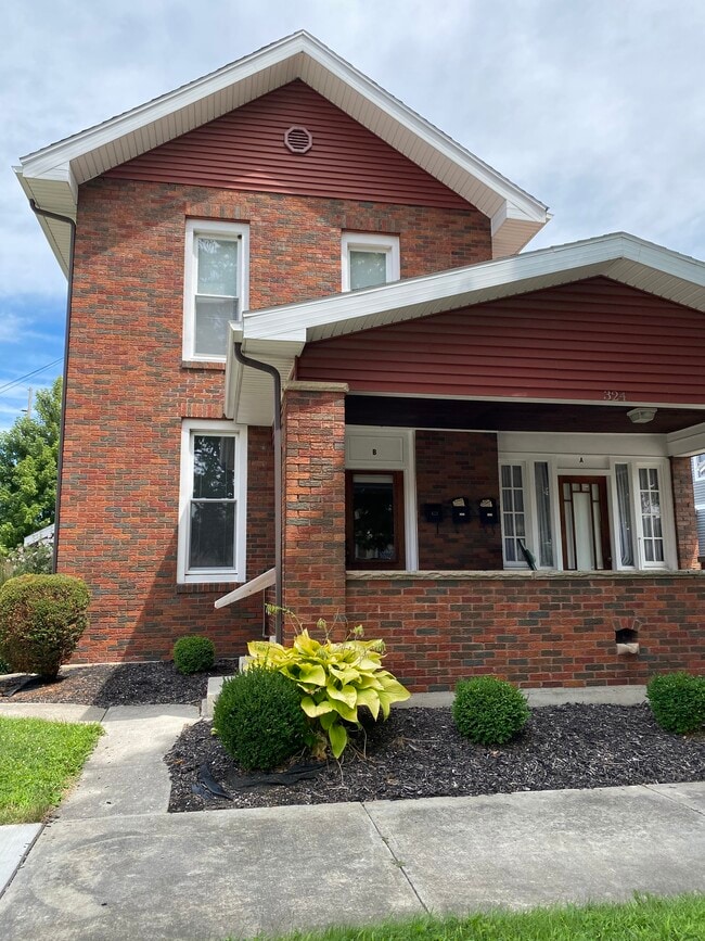 324 W Crawford St Unit B, Findlay, OH 45840 Apartments at 324 W