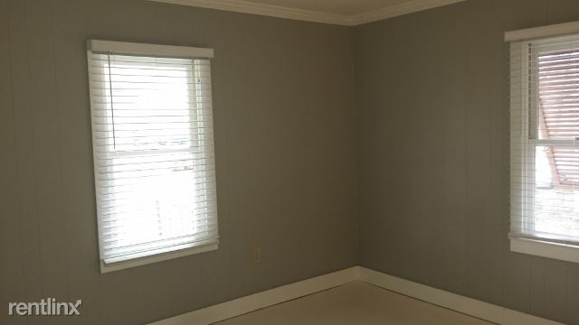 Foto del edificio - 121 Marble Mill Rd NW