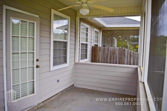 Foto del edificio - 5600 Hampton Hill Cir