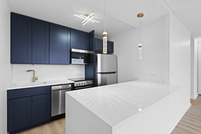 Foto del edificio - 4343 N Clarendon Ave