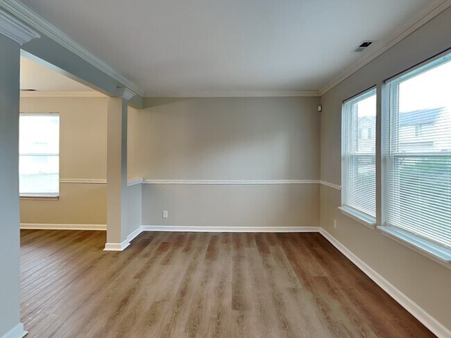 Foto del edificio - 5244 Baysdon Cir