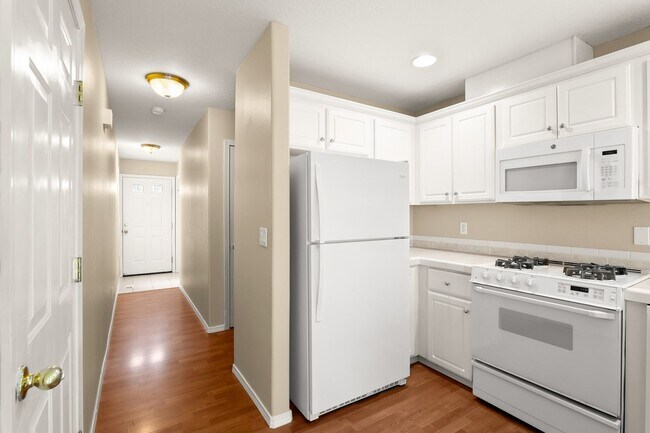 Foto del edificio - 3977 SW 180th Terrace