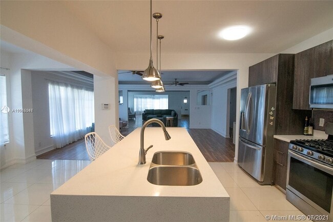 Foto del edificio - 2502 Prairie Ave