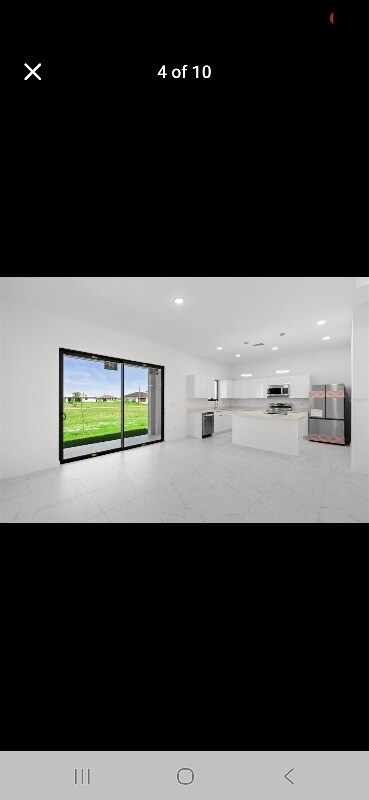 Building Photo - 3927 NW 38th St