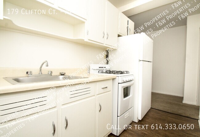 Foto del edificio - 179 Clifton Ct