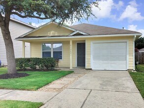Building Photo - 21242 Linden House Ct