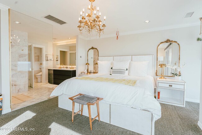 Foto del edificio - 1202 Strand St