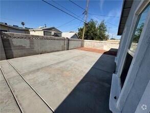 Building Photo - 4793 E Harmon Ave