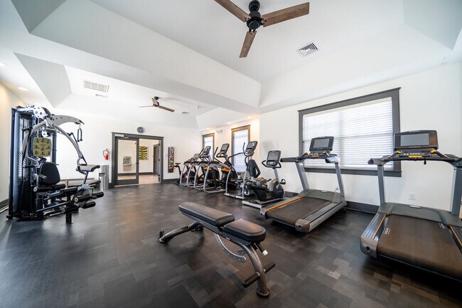 Foto del edificio - The Estates