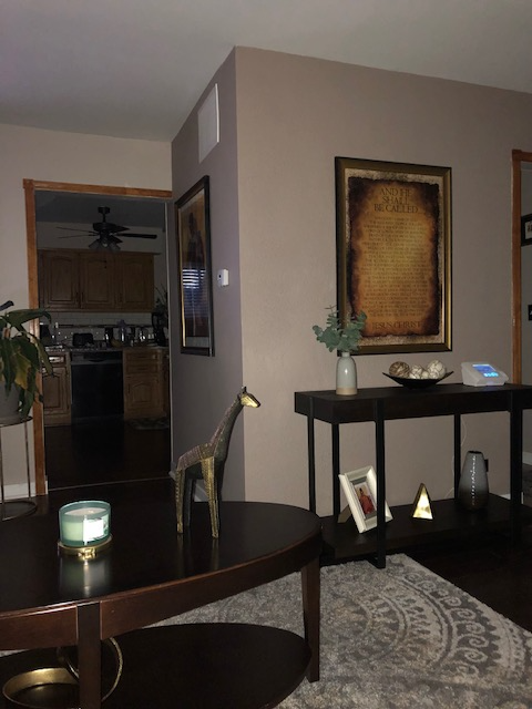 Building Photo - 2026 Lioncrest Dr