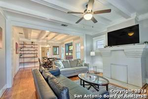 Foto del edificio - 330 Wilkens Ave